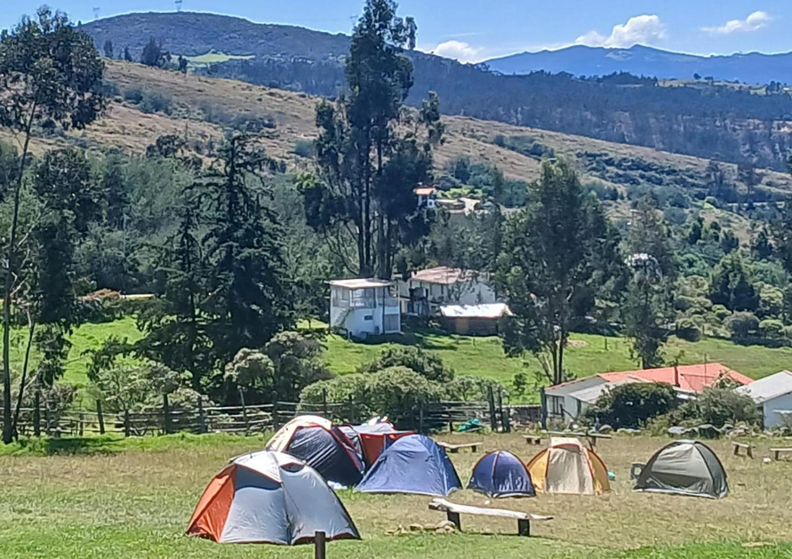 Camping Las Acacias Guatavita Extérieur photo